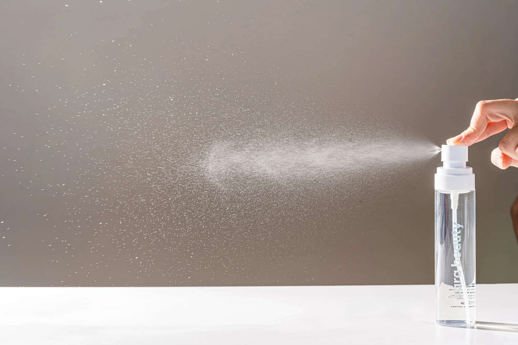 ESSENTIALS Setting Spray Kara Beauty - Imagen 3